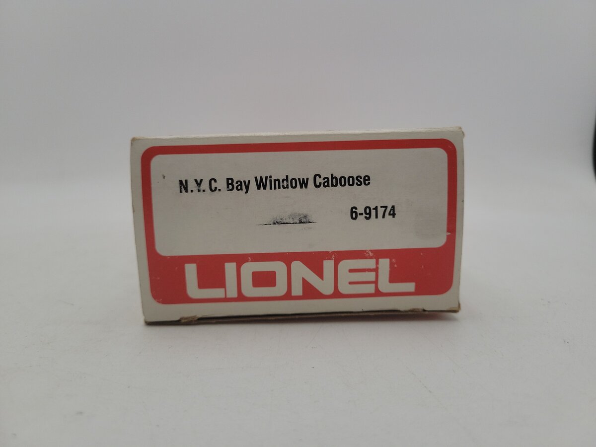 Lionel 6-9174 O New York Central P&E Bay Window Illuminated Caboose #9174 VG/Box