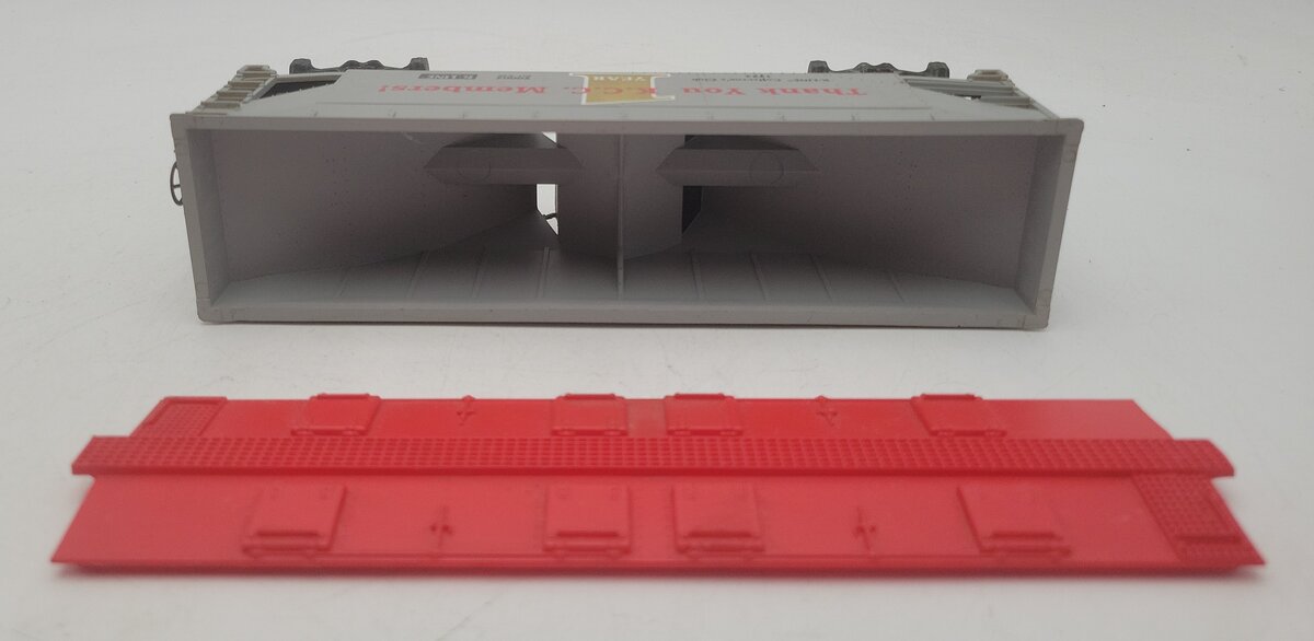K-Line K90002 O Gauge 1992 Collector Club 2-Bay Covered Hopper Car #90002 EX/Box