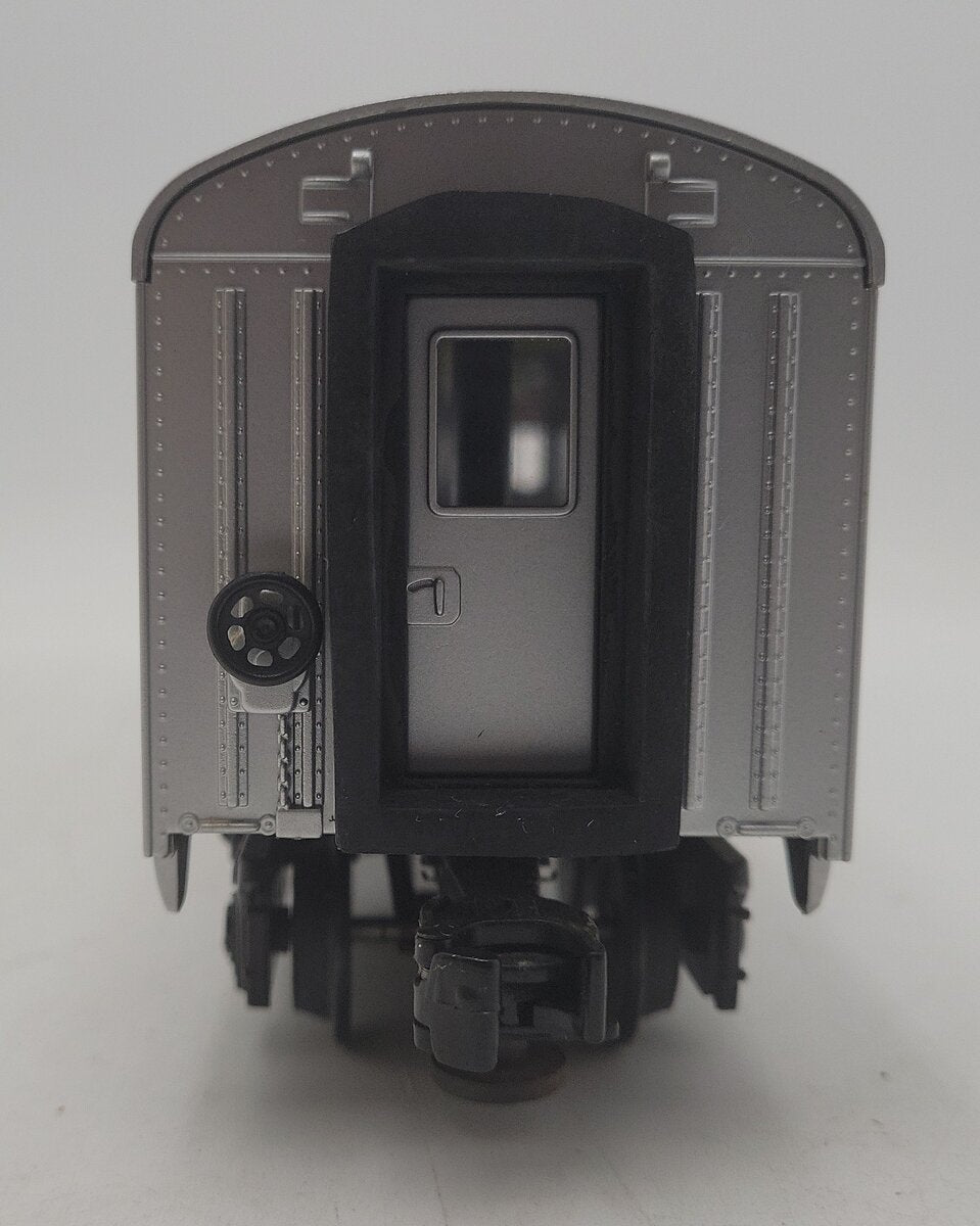 MTH 30-6053 O California Zephyr Streamlined Observation Car #302 EX/Box