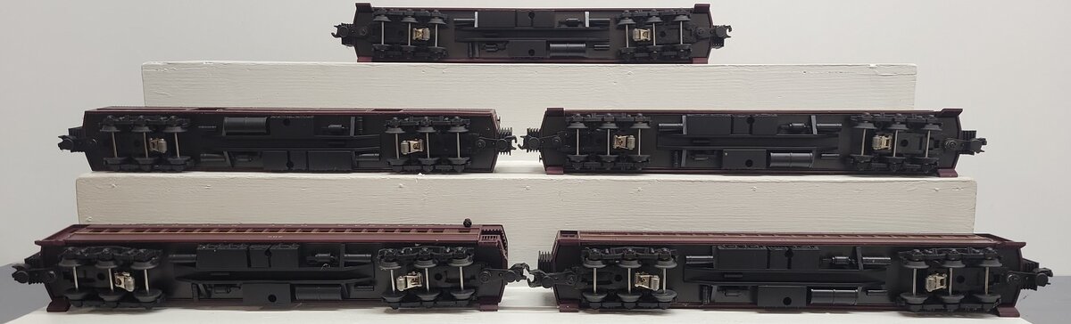 MTH 20-4024 O Scale Norfolk & Western 70' Madison Passenger Cars (Set of 5) EX