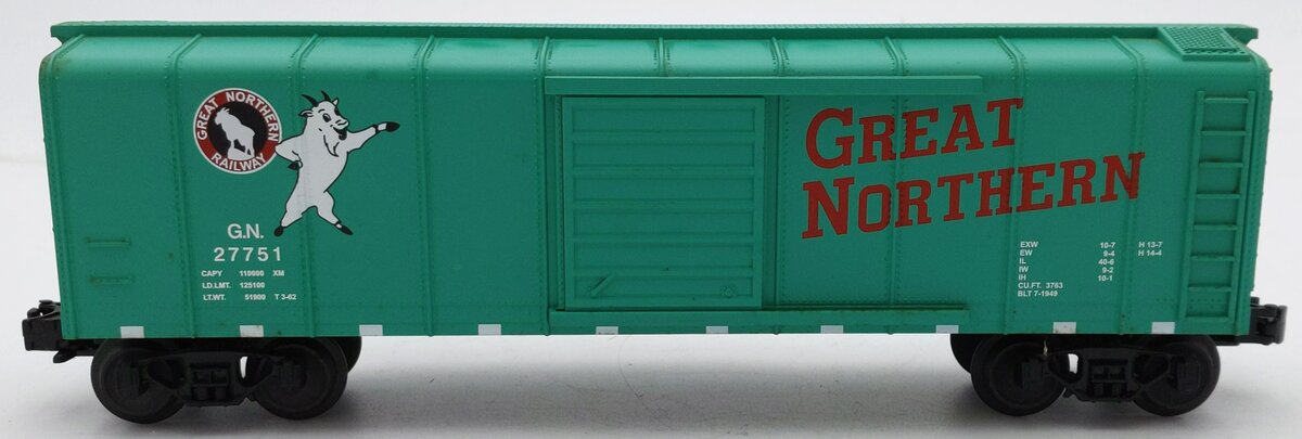 MTH 30-7419 O Gauge Great Northern Rounded Roof Boxcar #27751 EX