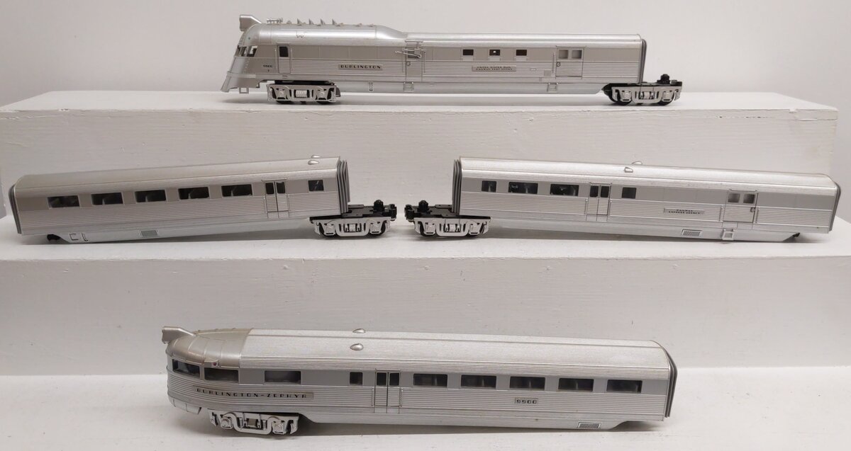 MTH 20-2543-1 Burlington Pioneer Zephyr O Gauge Diesel Passenger Set EX