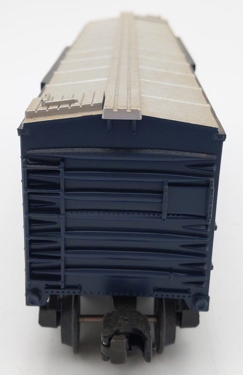 MTH 30-7417 O Gauge Chessie System Boxcar #26621 EX