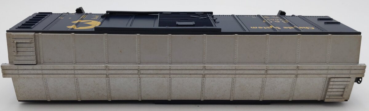 MTH 30-7417 O Gauge Chessie System Boxcar #26621 EX
