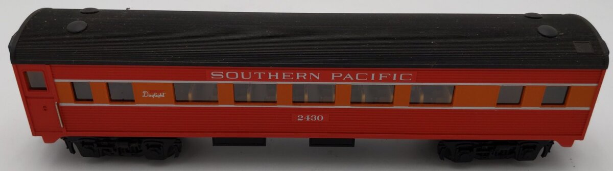 MTH 30-6060S O Gauge Southern Pacific Streamlined Coach Car #2430 VG