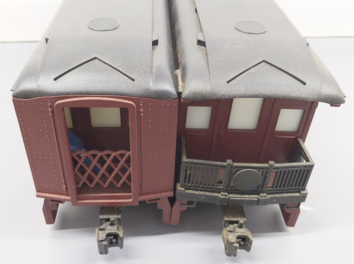 Lionel 8-81001 G Scale The Thunder Mountain Express Passenger Cars EX