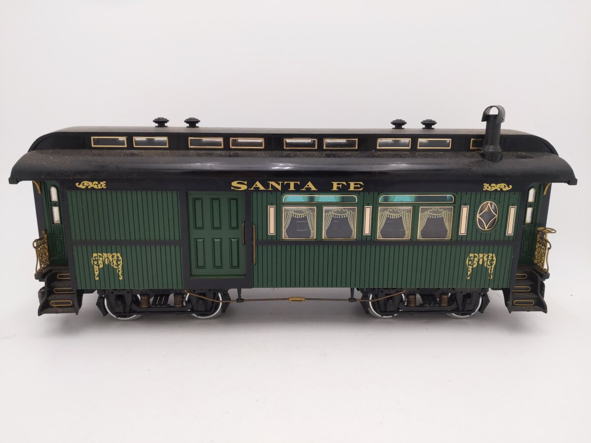 Aristo-Craft 31005 G Scale Santa Fe Sierra Style Passenger Car w/Metal Wheels EX