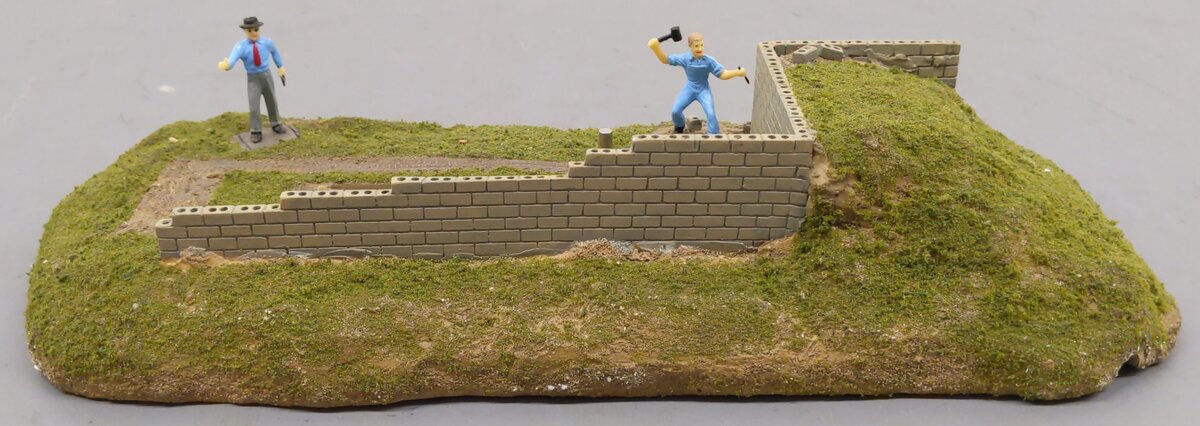 K-Line K42413 Operating Earthmover Construction Animated Scene VG