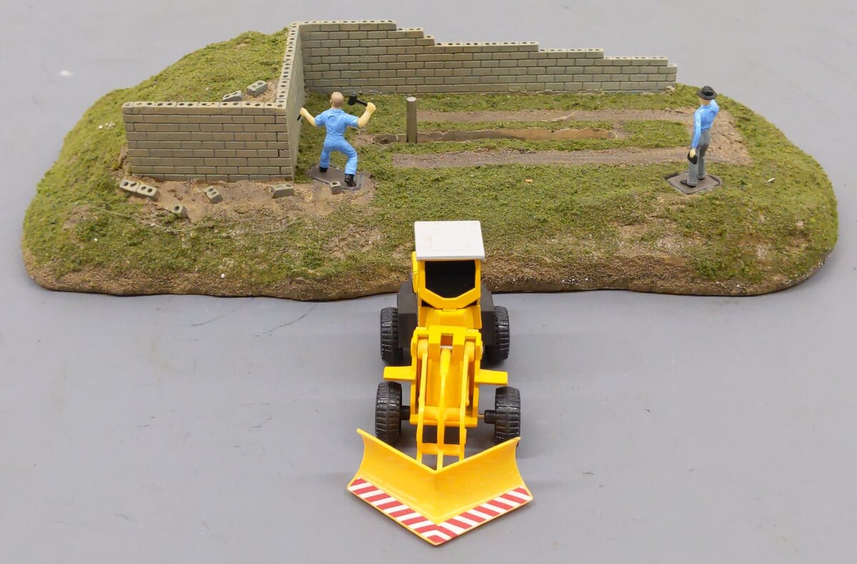 K-Line K42413 Operating Earthmover Construction Animated Scene VG