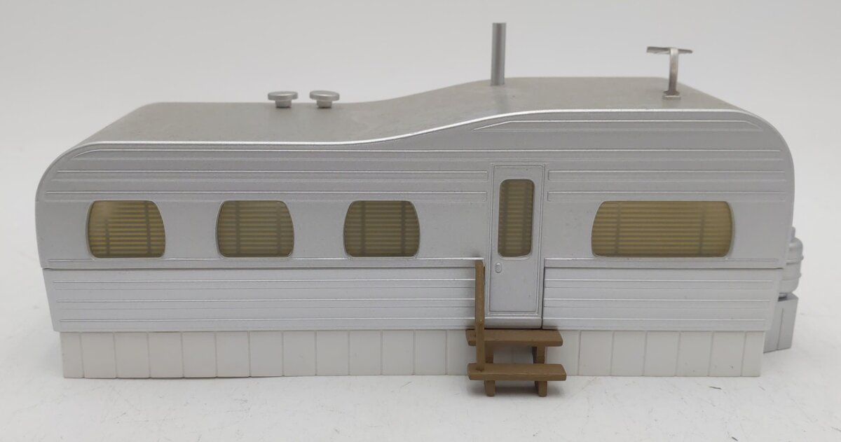 MTH 30-90530 O Gauge Stainless Mobil Home - Stainless EX