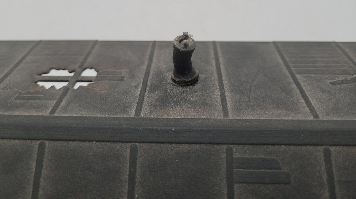 Lionel 6-14161 O Gauge Smoking Hobo Shack EX
