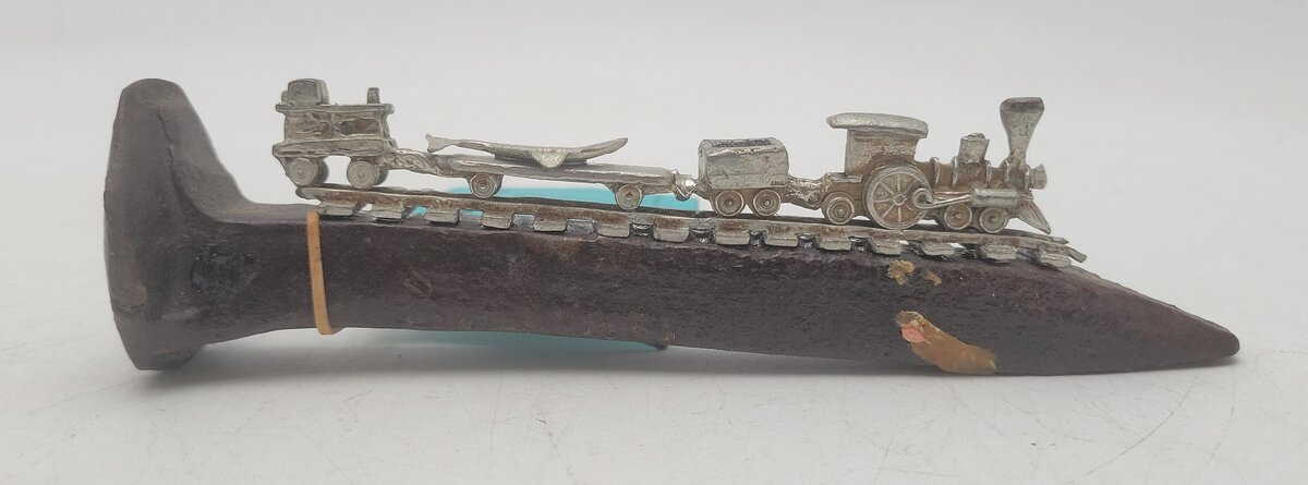Real Alaskan Railroad Spike w/ Metal Steam Train VG