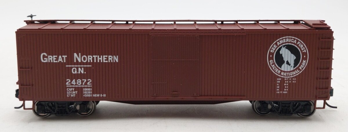 Walthers 910-40159 HO Scale Great Northern USRA Wood Boxcar #24872 LN/Box
