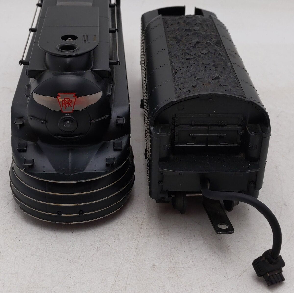 MTH 30-1118-0 RailKing PRR Torpedo Locomotive & Tender #3768 EX