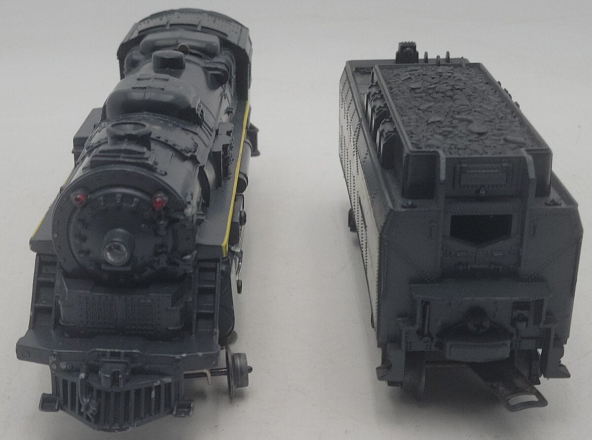 Lionel 6-8102 Union Pacific 4-4-2 Steam Locomotive with Tender EX