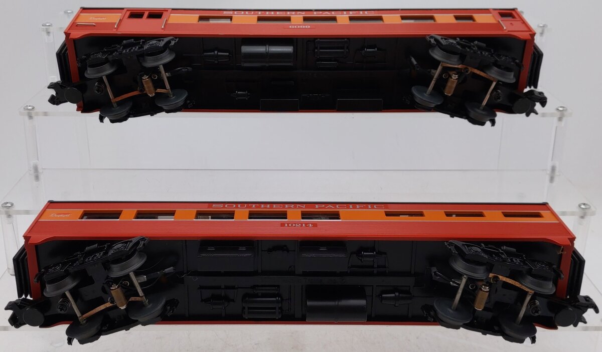 MTH 30-6063 O Southern Pacific O-27 Streamlined Combo/Diner Set (Set of 2) VG