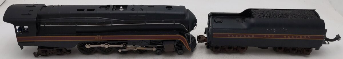 Lionel 6-11909 O Gauge N & W 4-8-4 Warhorse Steam Locomotive with TMCC EX/Box