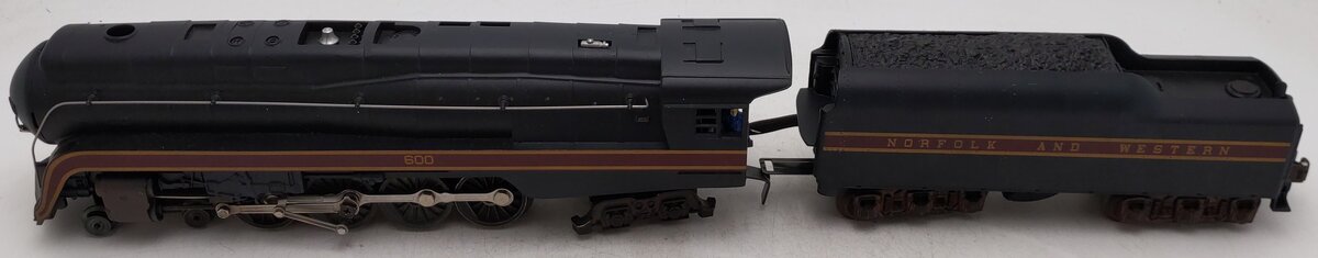 Lionel 6-11909 O Gauge N & W 4-8-4 Warhorse Steam Locomotive with TMCC EX/Box