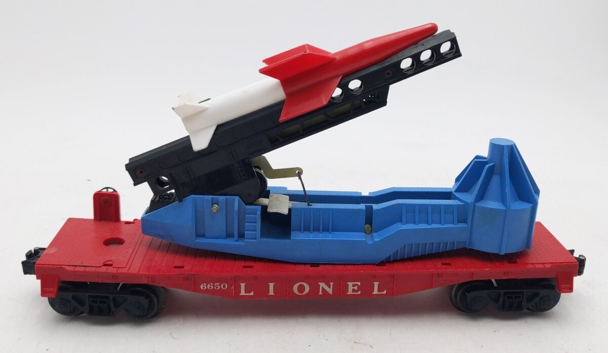 Lionel 6650 Vintage O IRBM Rocket Launcher EX