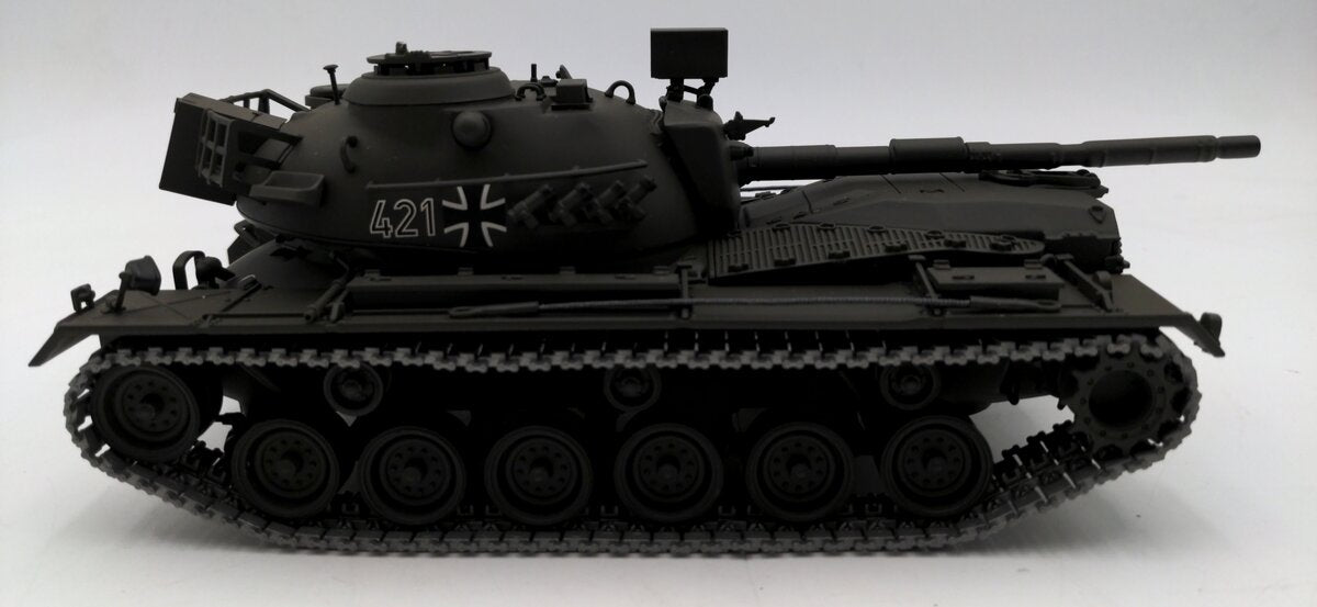 Minichamps 1:35 Scale M48 German Tank #421 VG