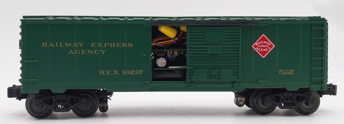Lionel 6-16237 O Gauge Railway Express Agency Box Car #16237 LN/Box