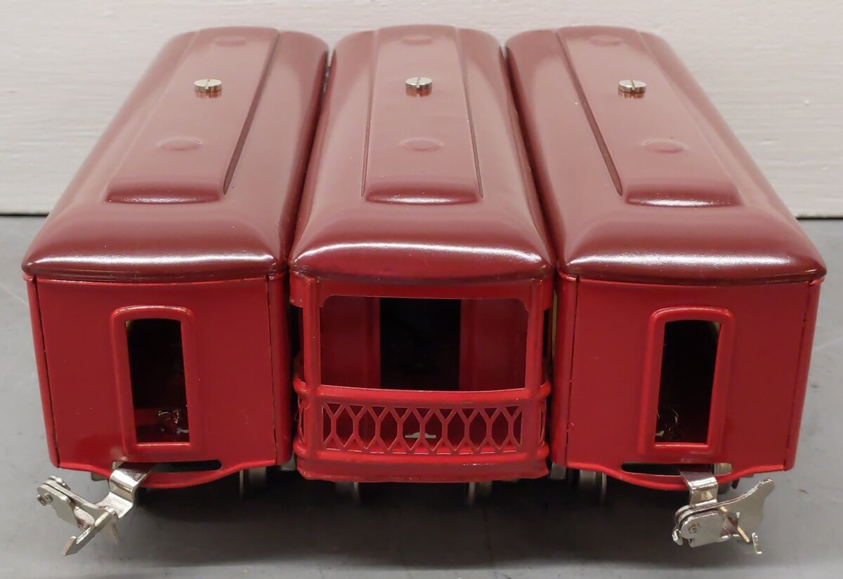 Lionel Vintage O Prewar Red Tinplate Passenger Cars 610, 612 [3]