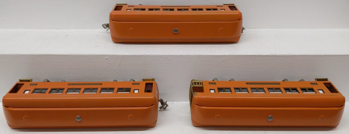 MTH 10-8042 O Orange 710 Series Passenger Car Set (Set of 3) EX