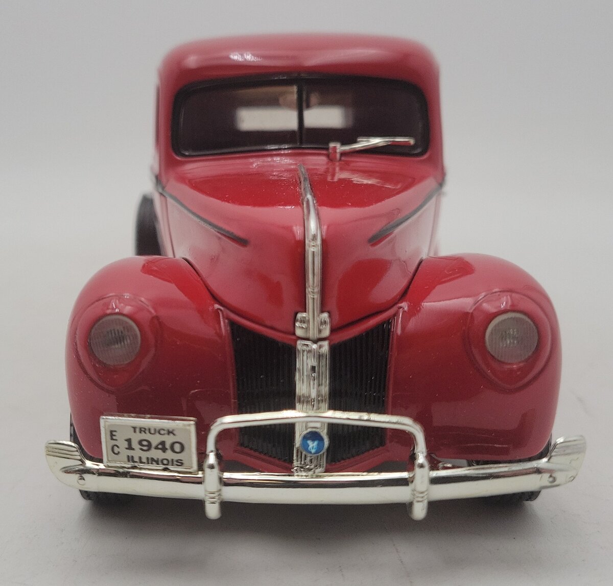 Ertl 4367CO 1:25 Scale 1940 Ford Pickup Truck EX/Box
