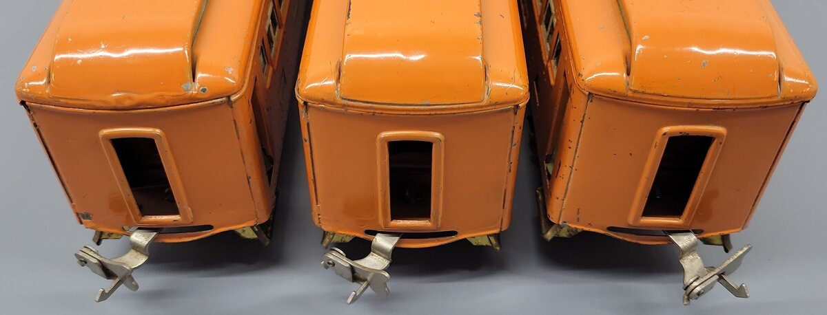 Lionel Vintage O Gauge Prewar Orange Passenger Cars: 606, 605, 605 VG