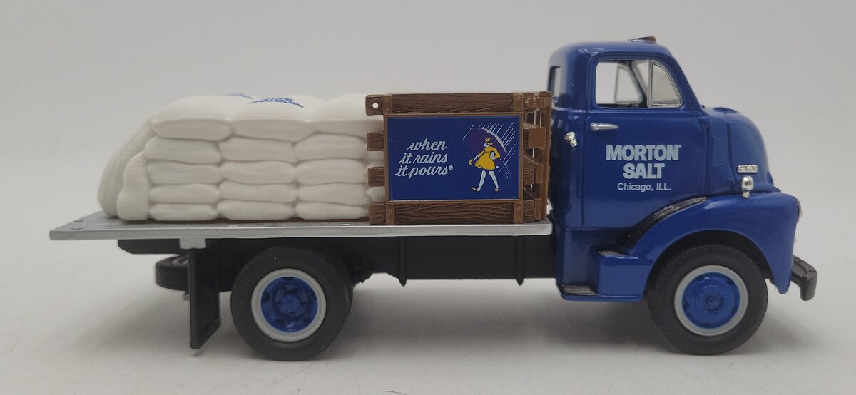 First Gear 19-1130 1:34 Scale GMC Morton Salt Flatbed w/ Burlap Salt Sacks EX/Box