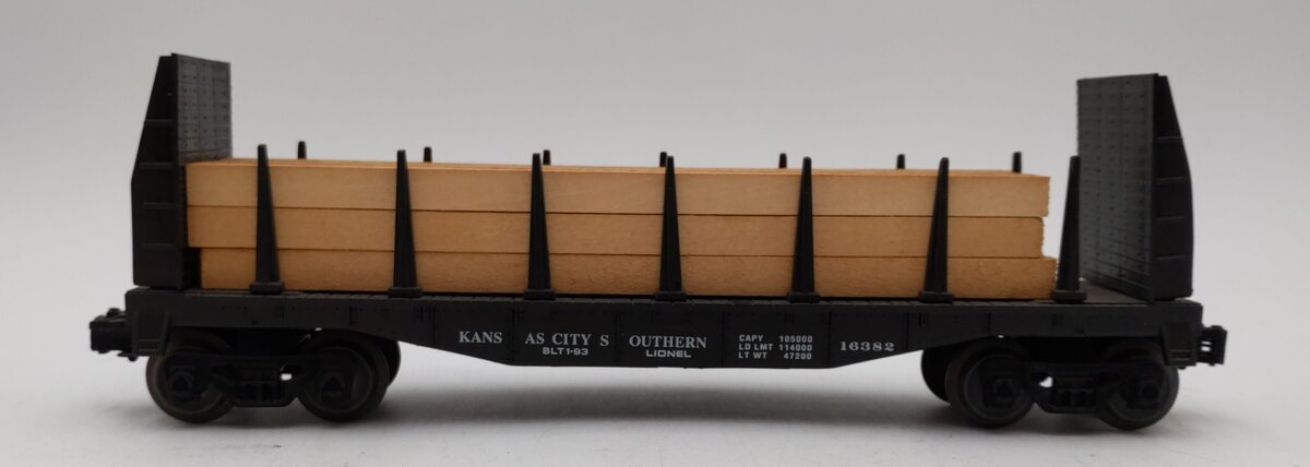 Lionel 6-16382 O Kansas City Southern Flatcar w/Bulkheads LN/Box