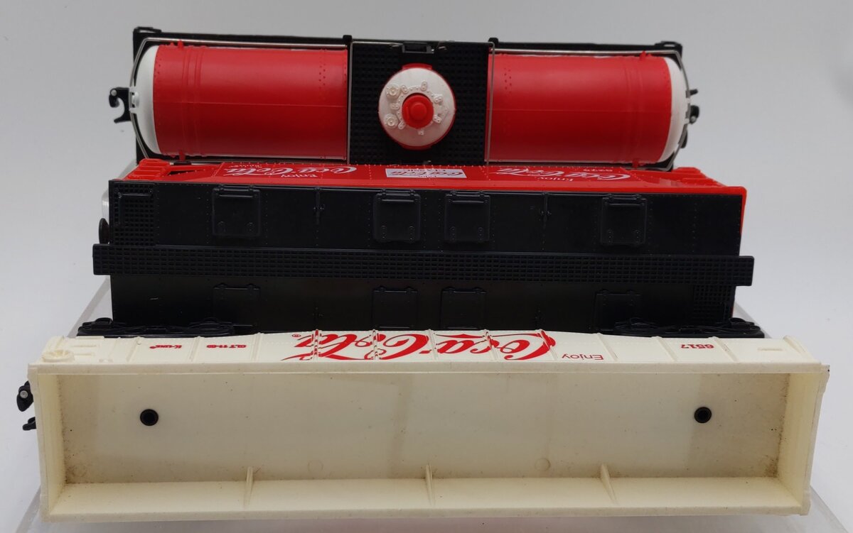 K-Line K1907 O Gauge Coca-Cola Freight Cars [3] VG