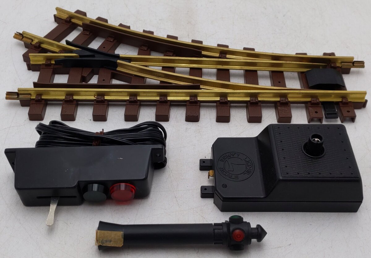 Lionel 8-82007 G Scale Right Hand Remote Switch Turnout For Indoor & Outdoor EX/Box