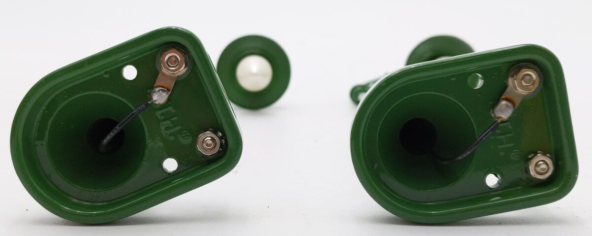 MTH 30-1057 #58 Green Main Street Lamp Post Set LN/Box