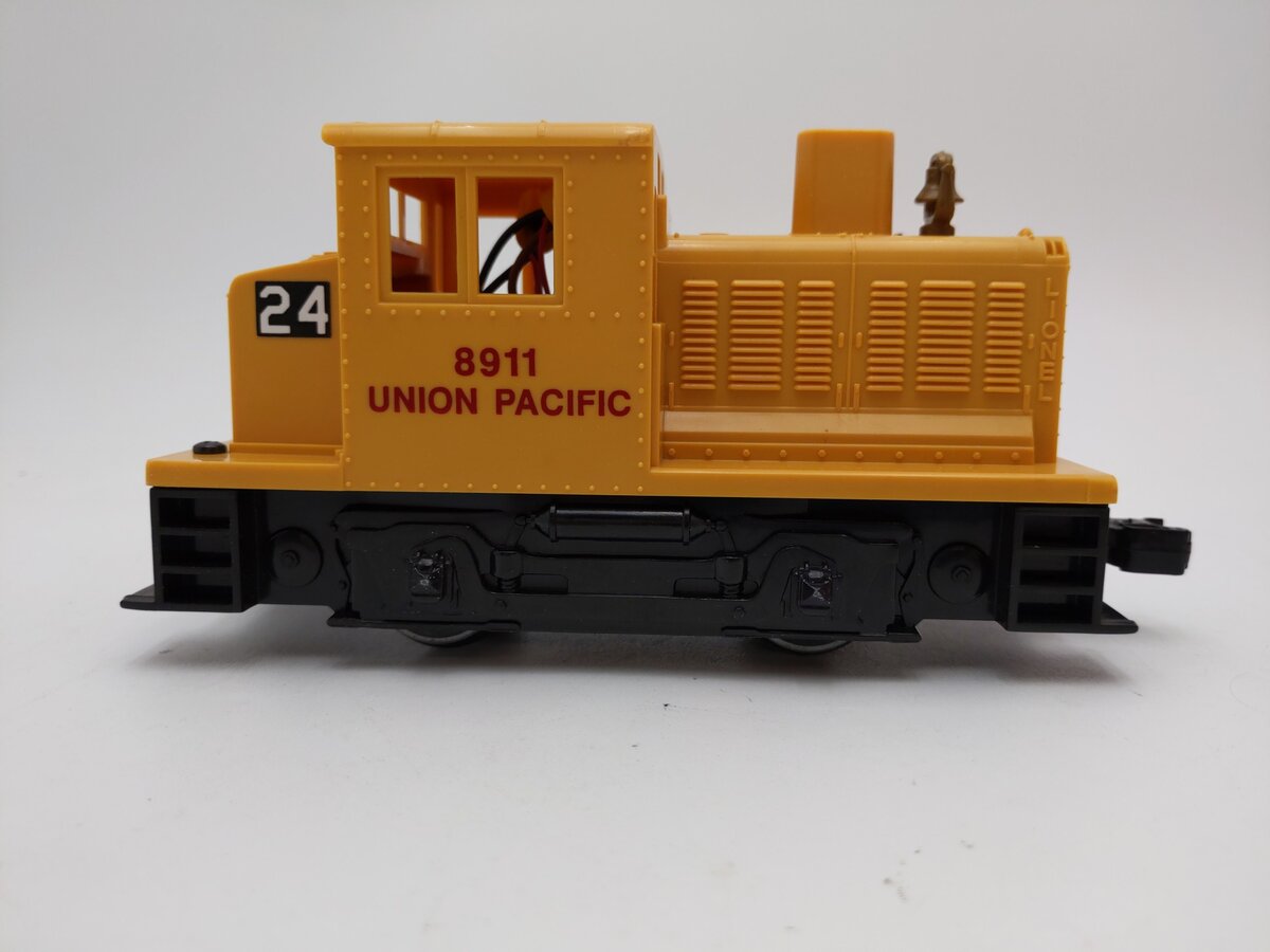 Lionel 6-18911 O Gauge Union Pacific Industrial Diesel Switcher #8911 VG/Box