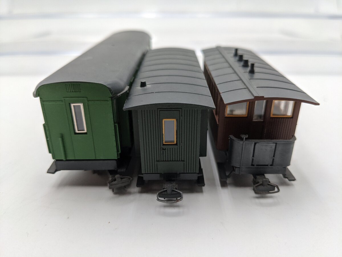 Liliput & Other HOn30 Passenger Cars [3] EX