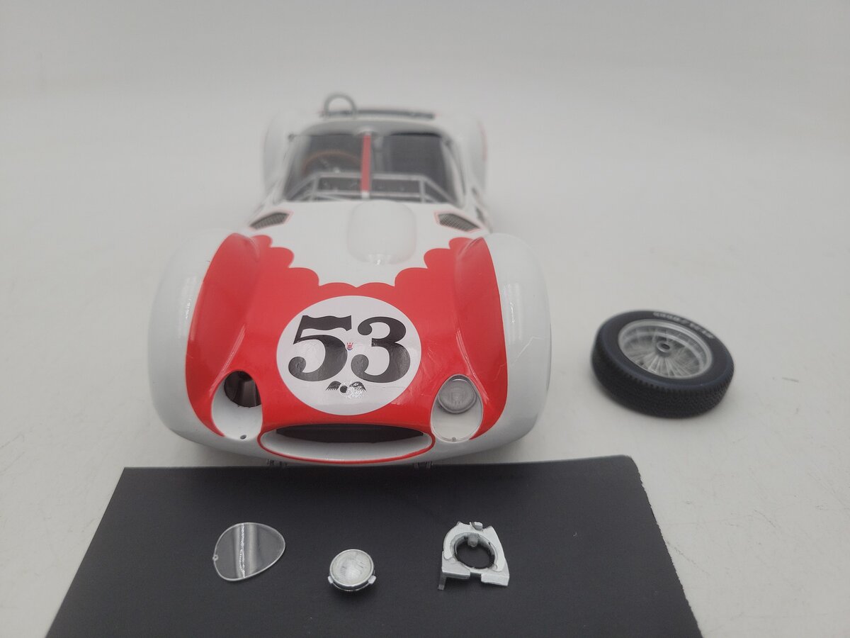 Minichamps 1:18 Scale 1960 Maserati Tipo 61 LA Times GP Bill Krause Car #53 VG