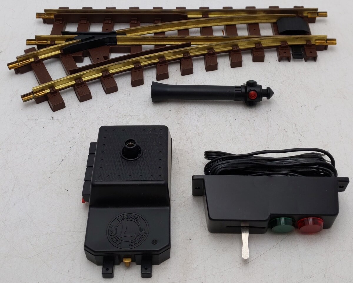 Lionel 8-82008 G Scale Left Hand Remote Switch Turnout Indoor & Outdoor Use EX/Box