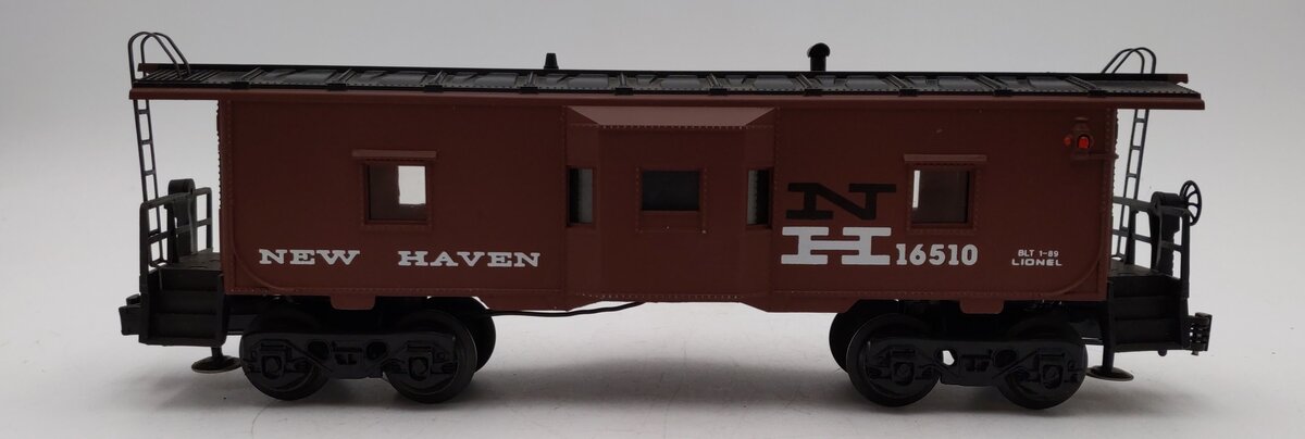 Lionel 6-16510 O New Haven Bay Window Caboose with Lighted Interior #16510 LN/Box