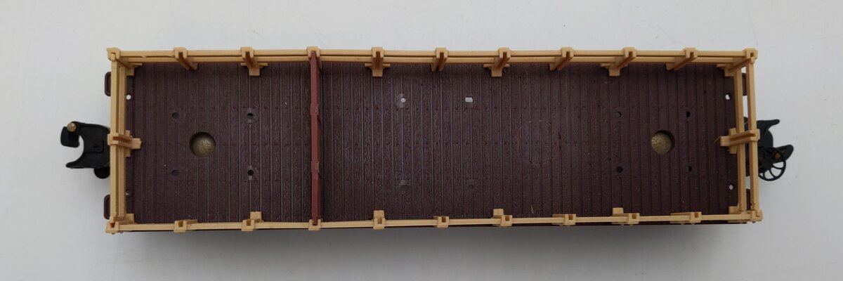 Lionel 6-16315 O Gauge Pennsylvania Short Flatcar w/ Fences EX/Box