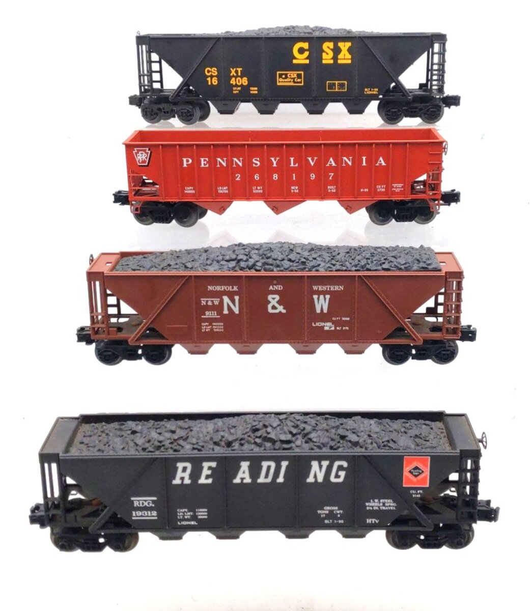 Lionel & Other O Gauge Assorted Freight Cars [4] VG