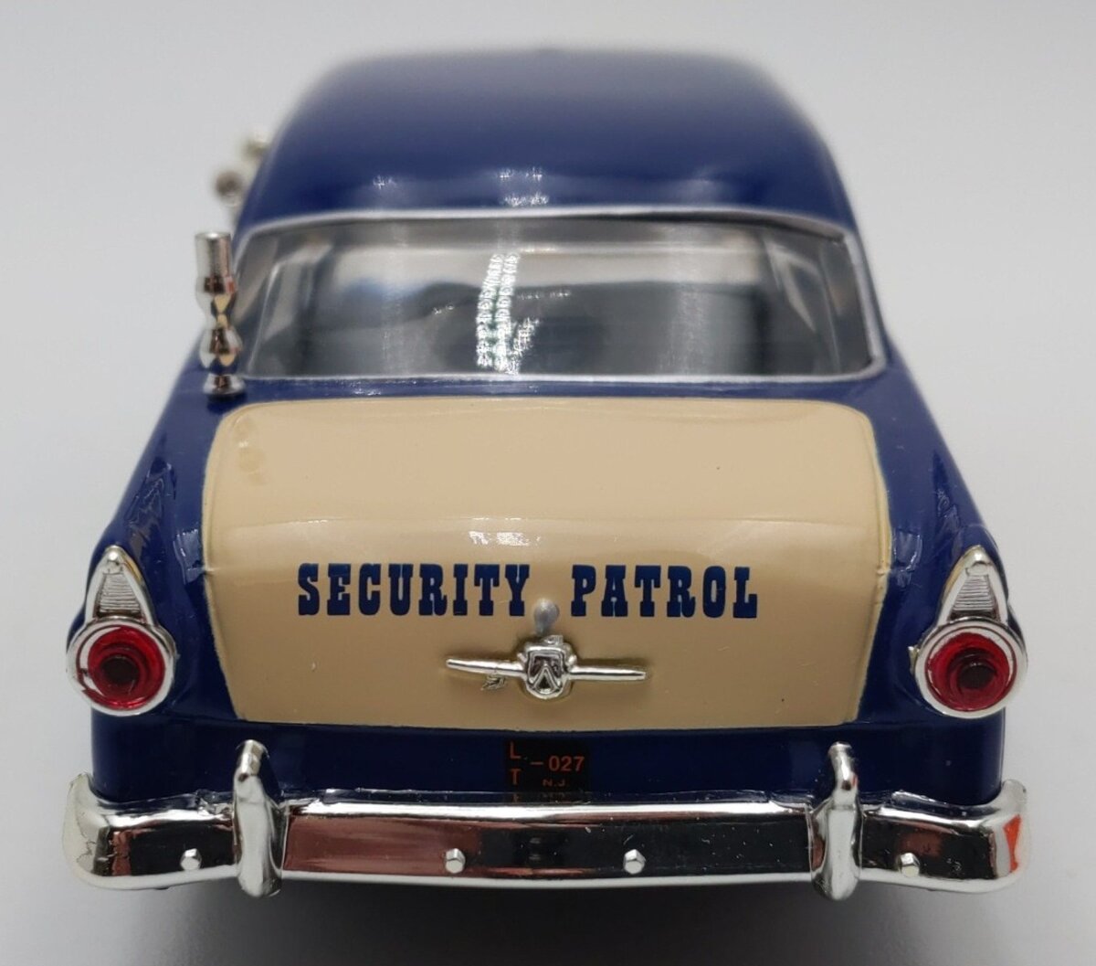 Lionel 397000 1:48 Lionelville 1956 Ford Tudor Sheriff Chief's Diecast Sedan EX/Box
