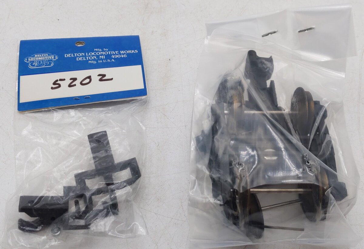 Delton 4241 G Scale Gull Oil Die Cast Tank Freight Car Kit #18786/Box