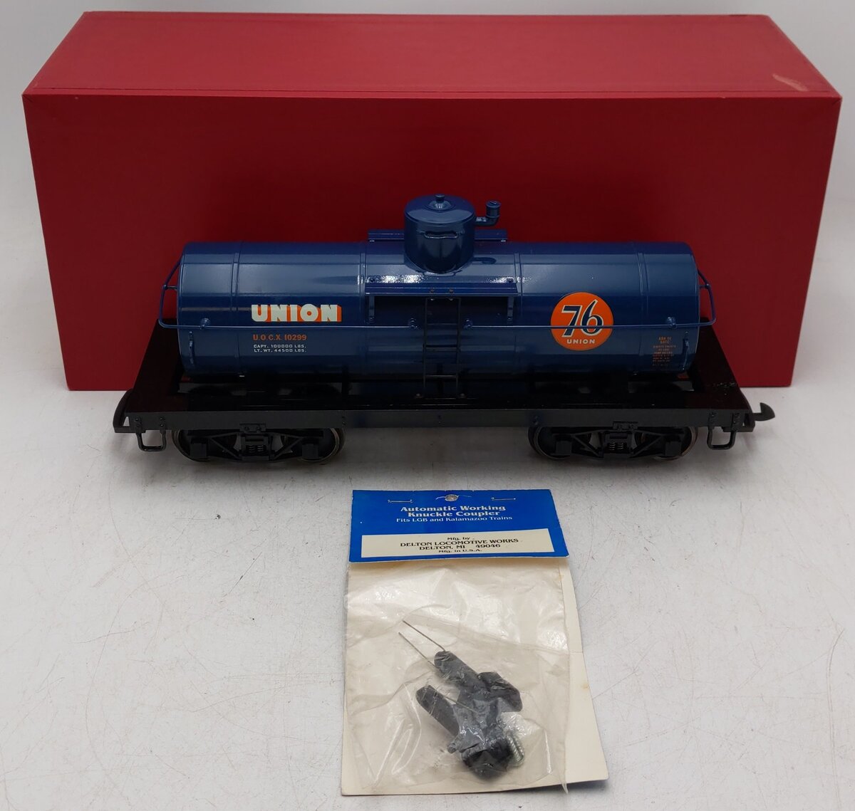 Delton 4244 G Scale Die Cast Union 76 Tank Car #10299 EX/Box