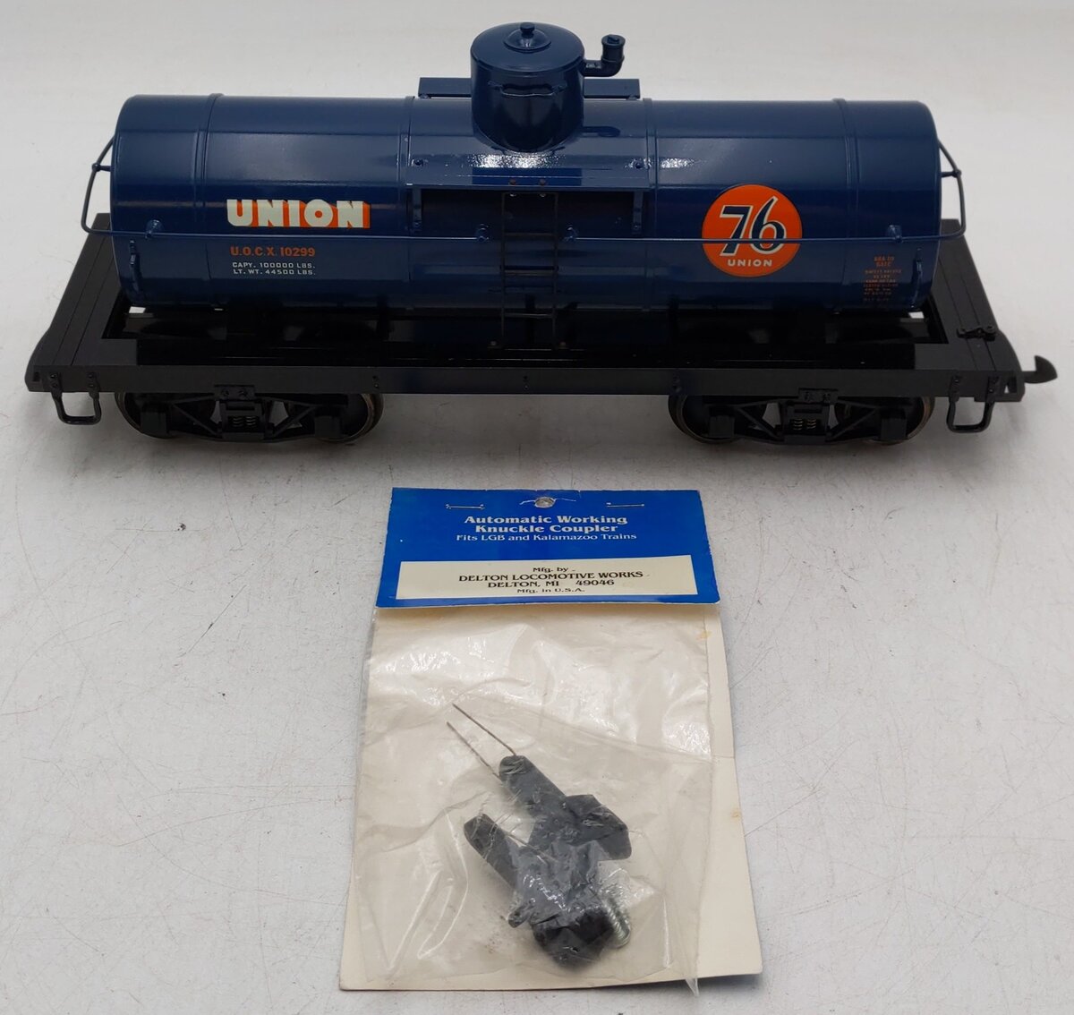 Delton 4244 G Scale Die Cast Union 76 Tank Car #10299 EX/Box