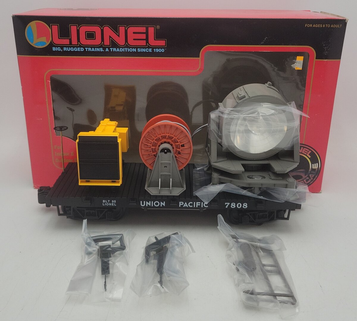 Lionel 8-87808 G Scale Union Pacific Searchlight Car EX/Box