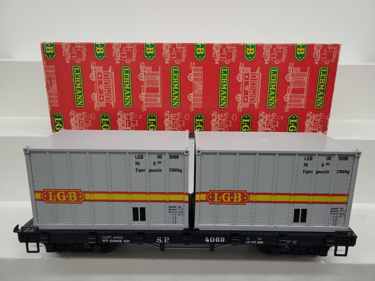LGB 4069 G Scale Flatcar w/2 Grey LGB Containers EX/Box