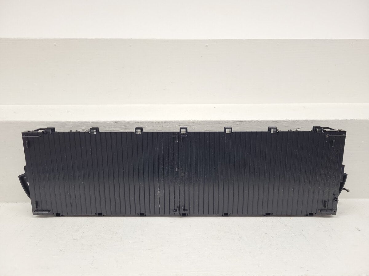 LGB 4069 G Scale Flatcar w/2 Grey LGB Containers EX/Box