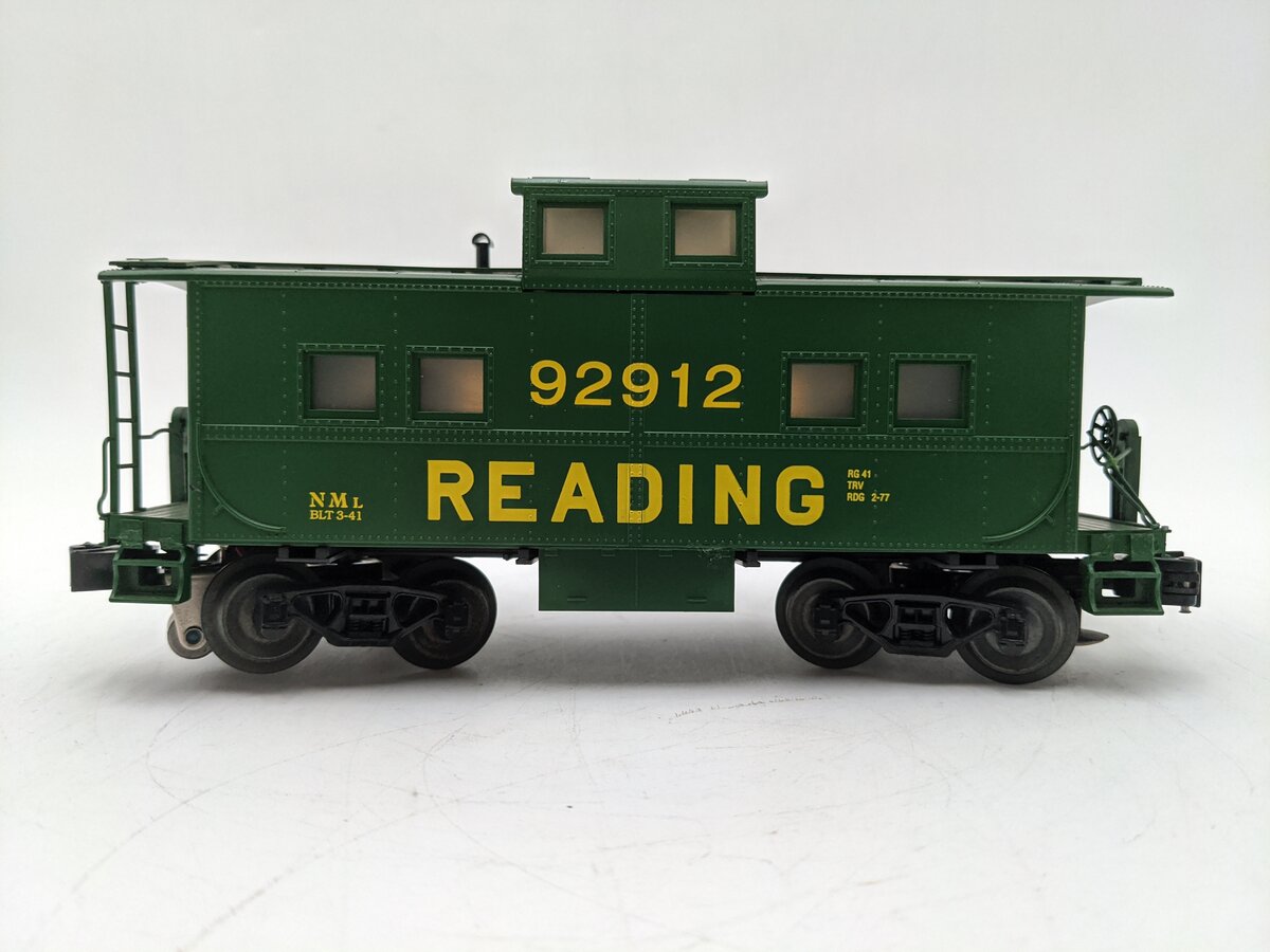 Weaver U2905 O Gauge Reading Lighted Caboose No. 92912 VG