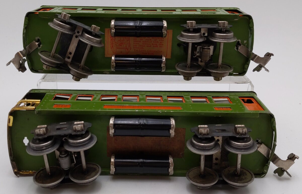 Lionel Vintage O Prewar Green Tinplate Passenger Cars 610, 612 [2]